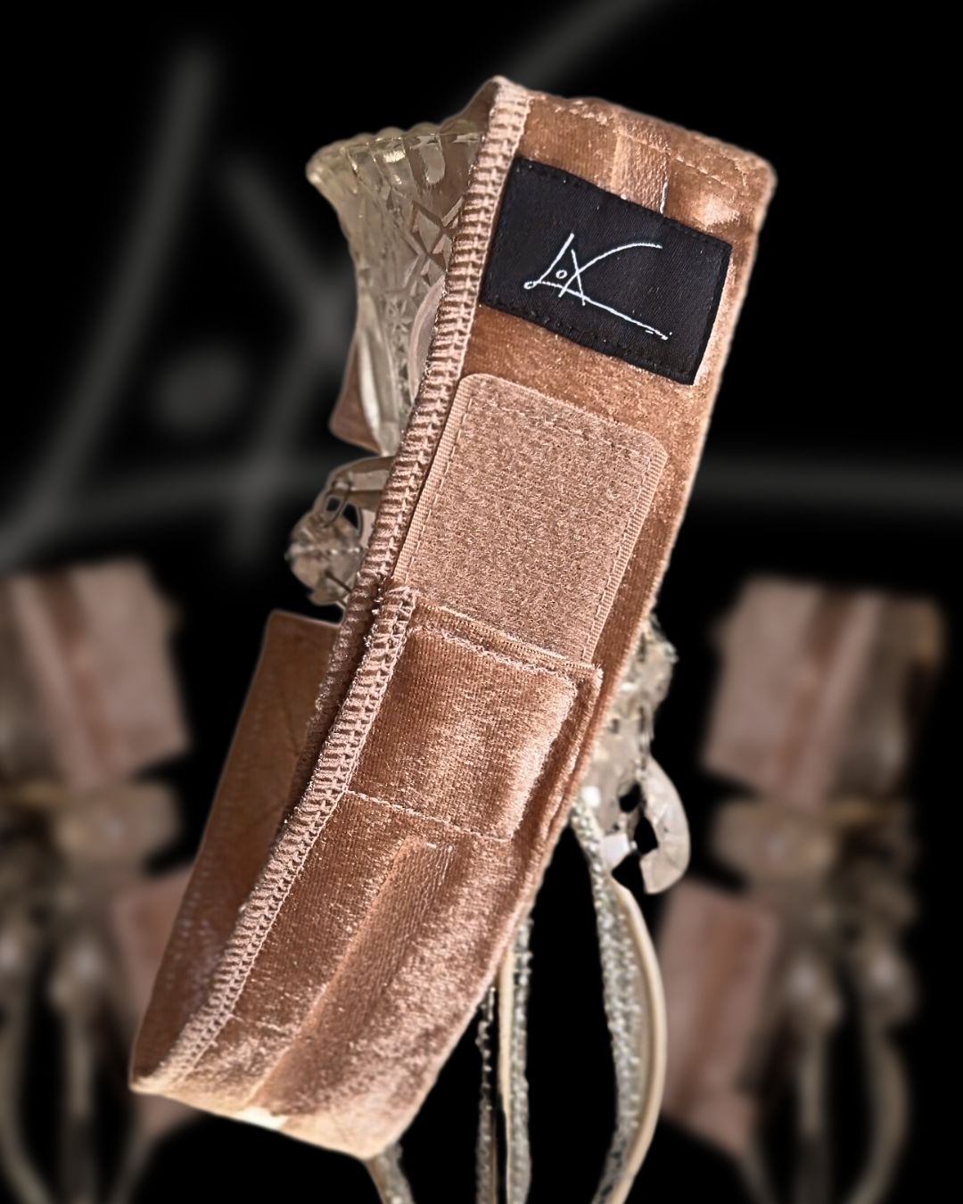 **Locking Wig Grip (Light Root)