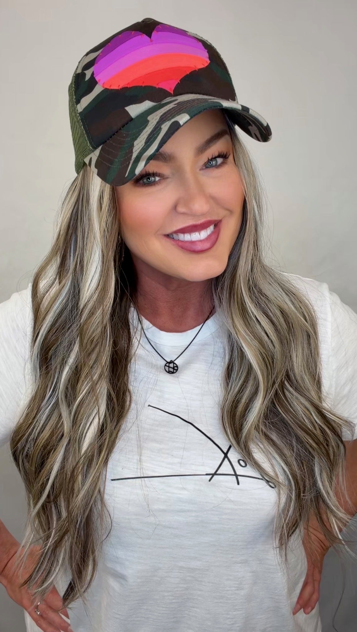 Topless Sunny Frost Bite Long (Hat Wig)
