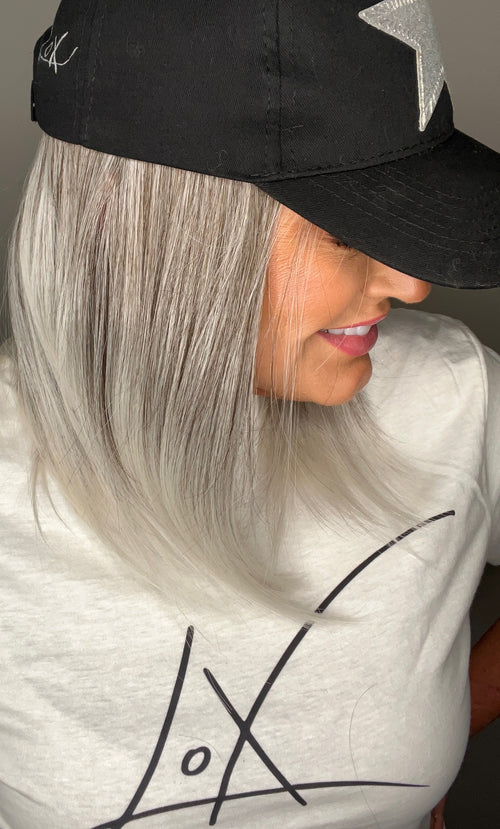 Topless Beach White Sands Short (Hat Wig)