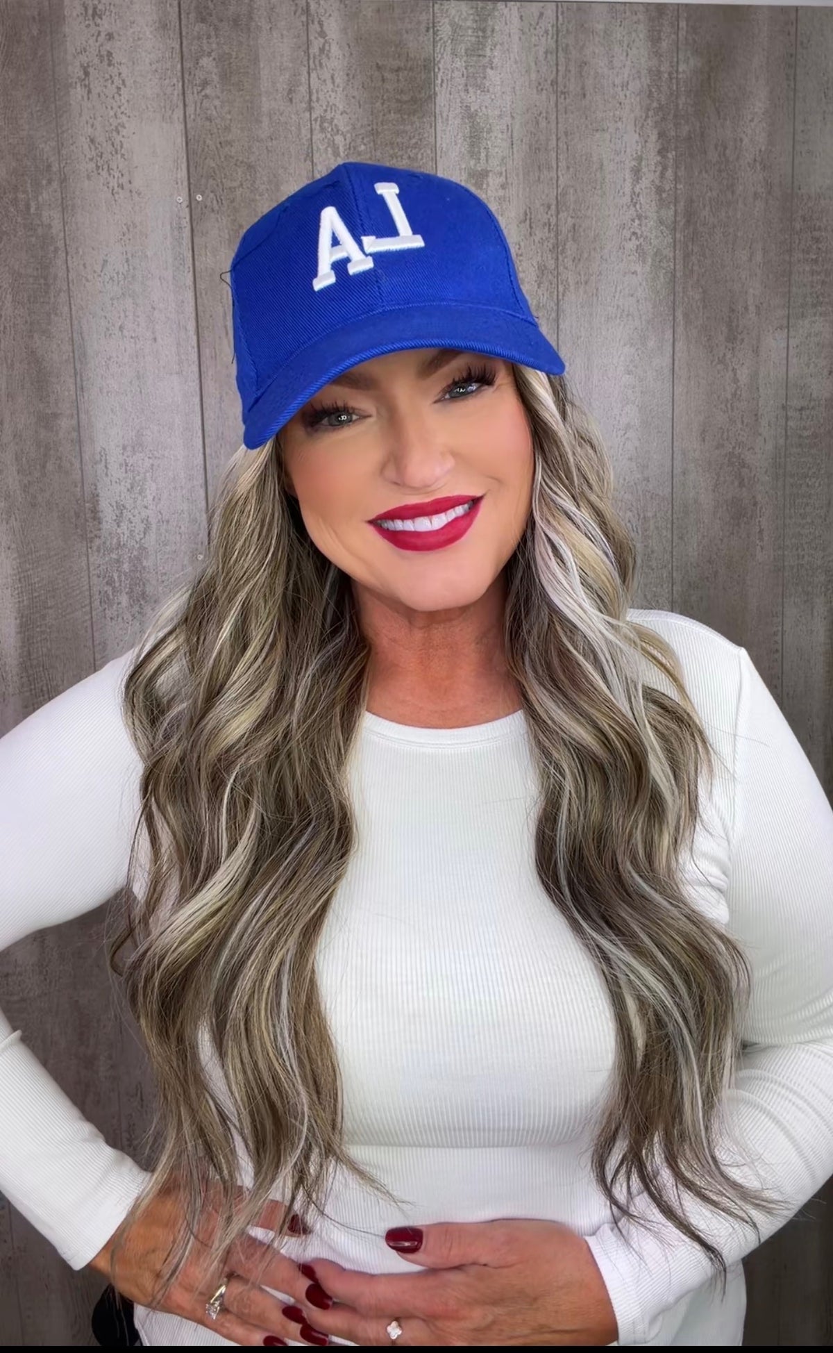 *Topless CABO - Sunlit Blonde Long (Hat Wig)